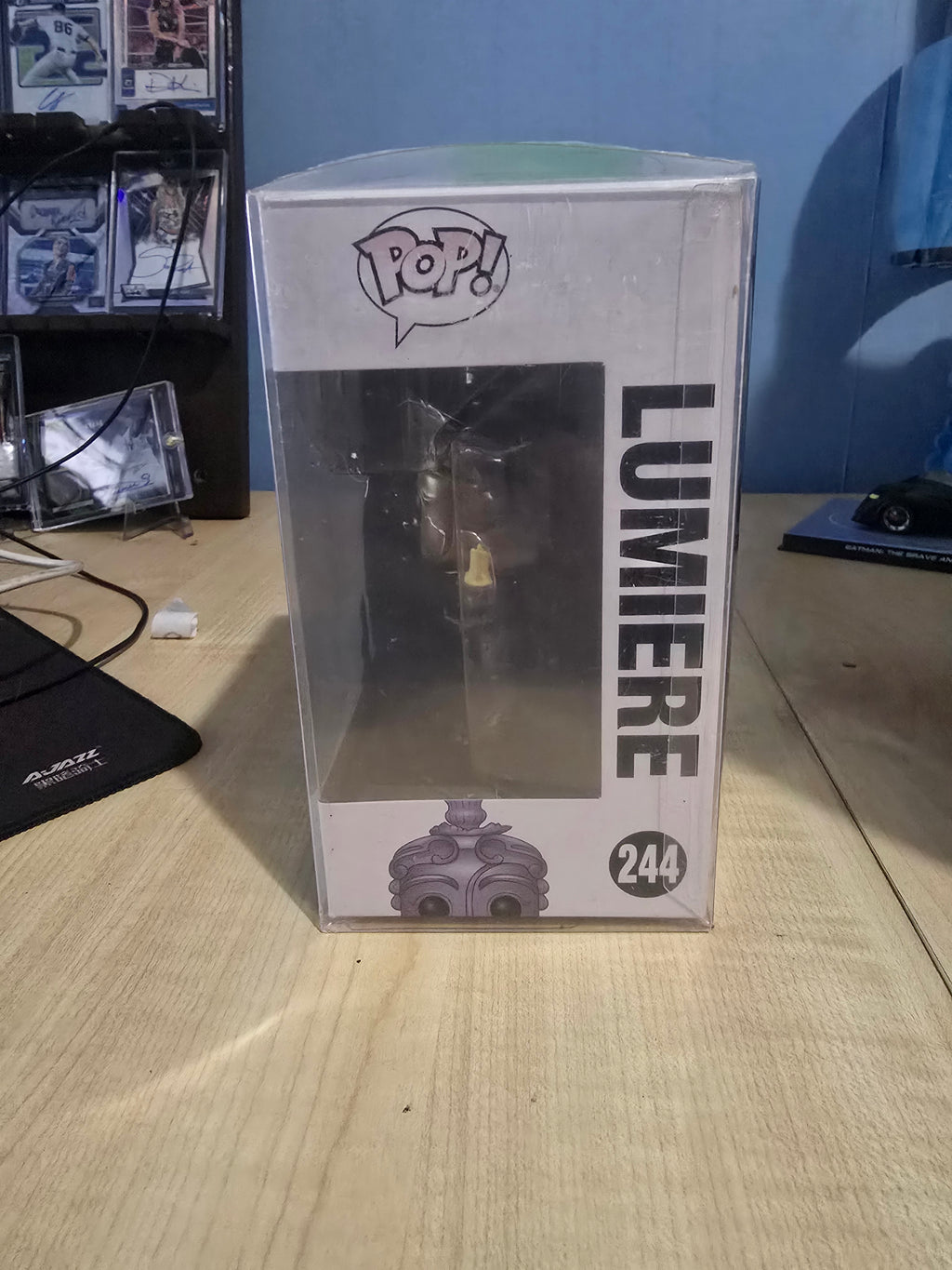 Lumiere 244