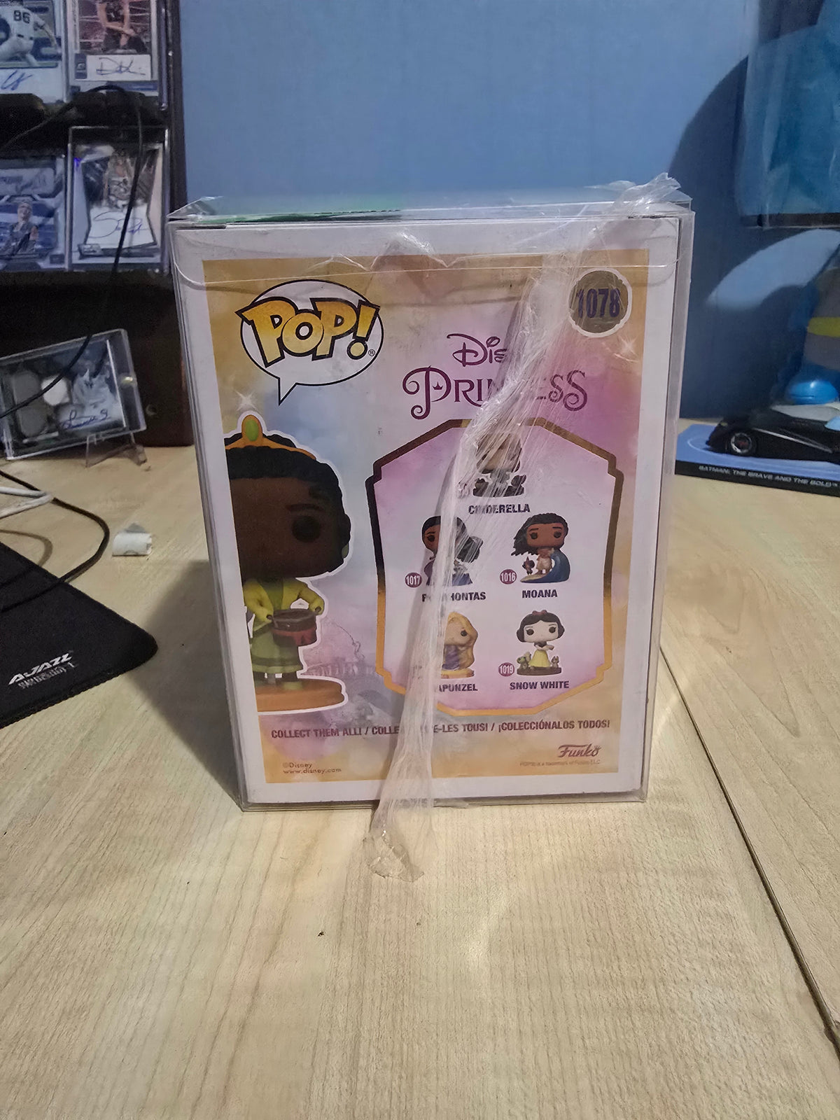 Tiana 1078