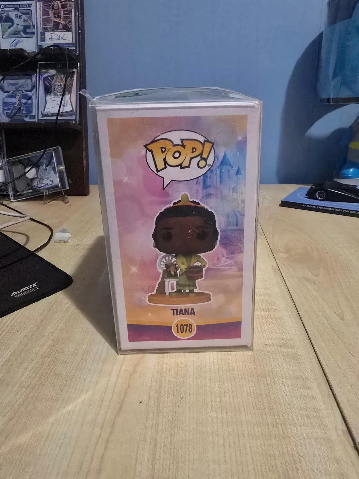 Tiana 1078